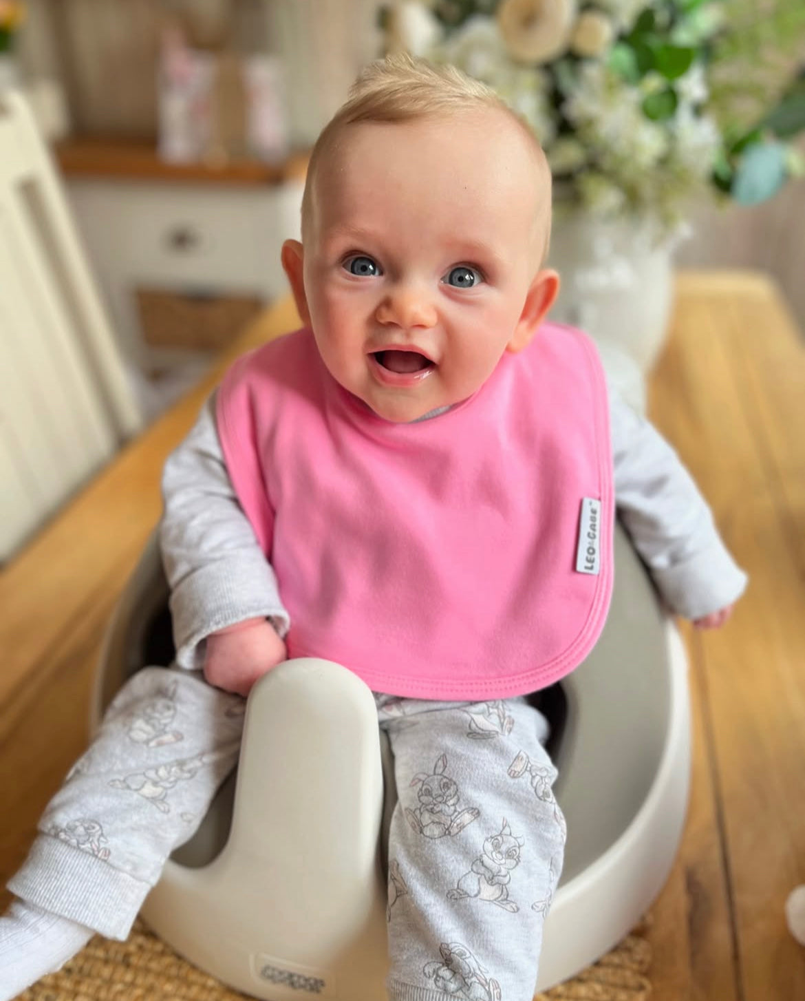 Fuchsia pink super absorbent cotton bib
