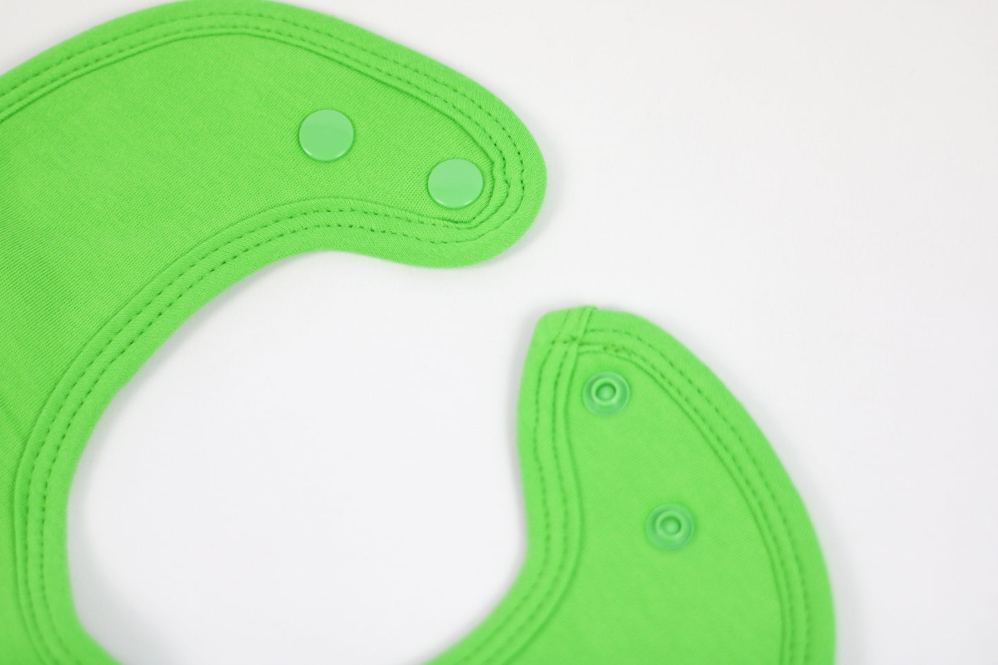 Green super absorbent cotton bib