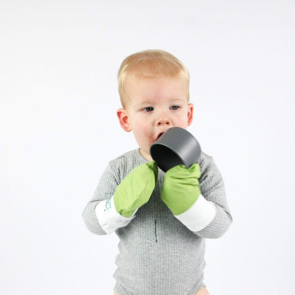 Bamboo Scratch mittens